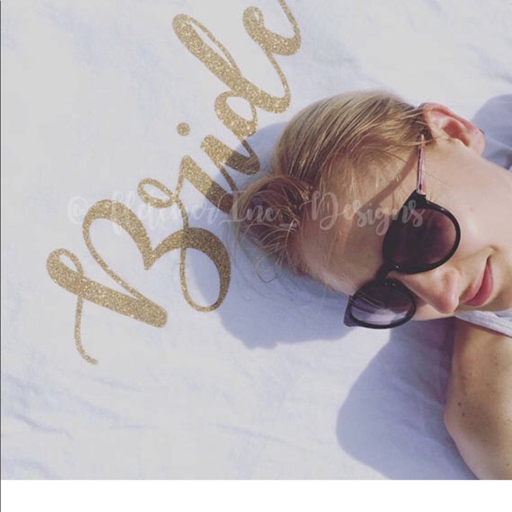 ❌Flash sale ❌Glitter bridal towel ( Dirty )